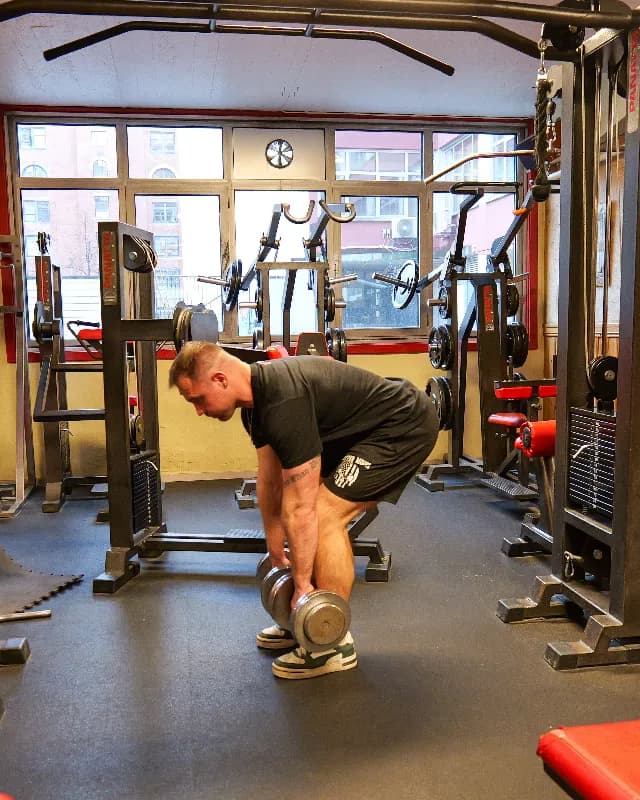 Dumbbell Deadlift